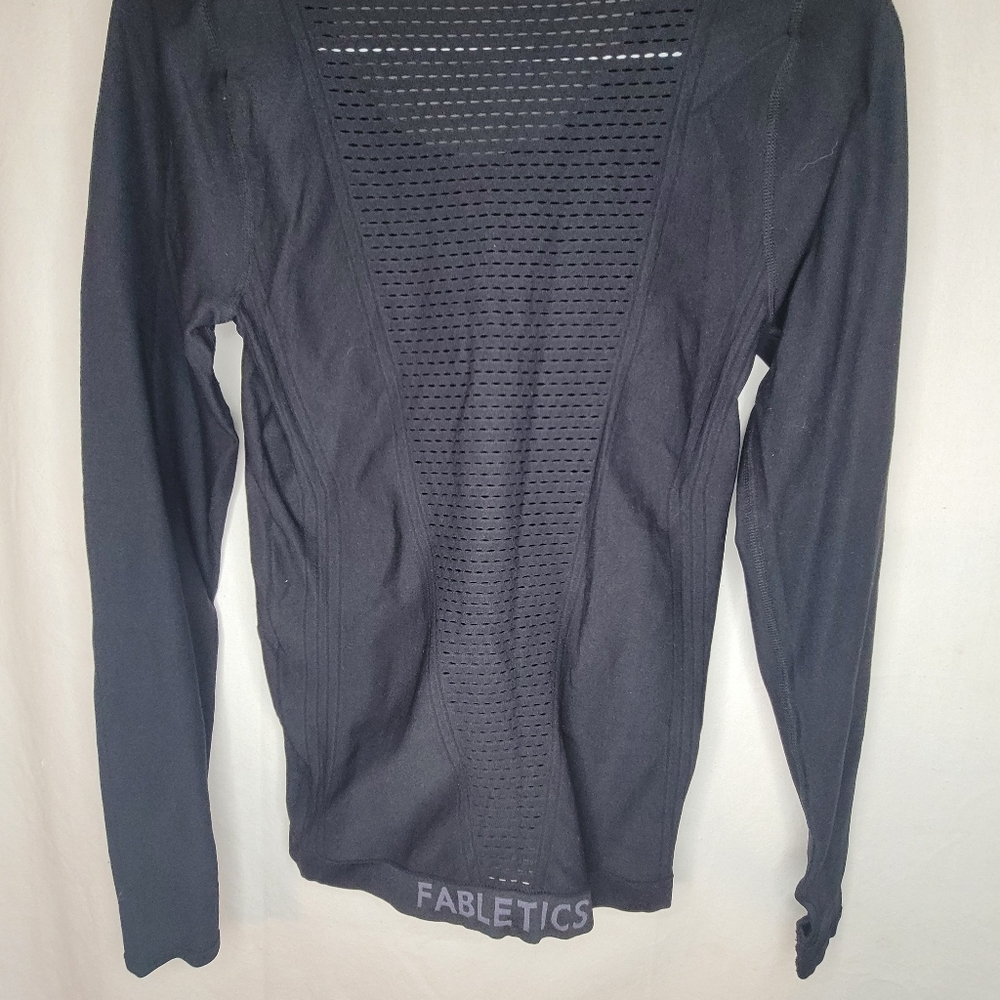 Fabletics top - Picture 2 of 3